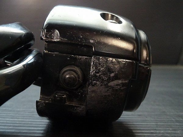 スイッチボックス 左