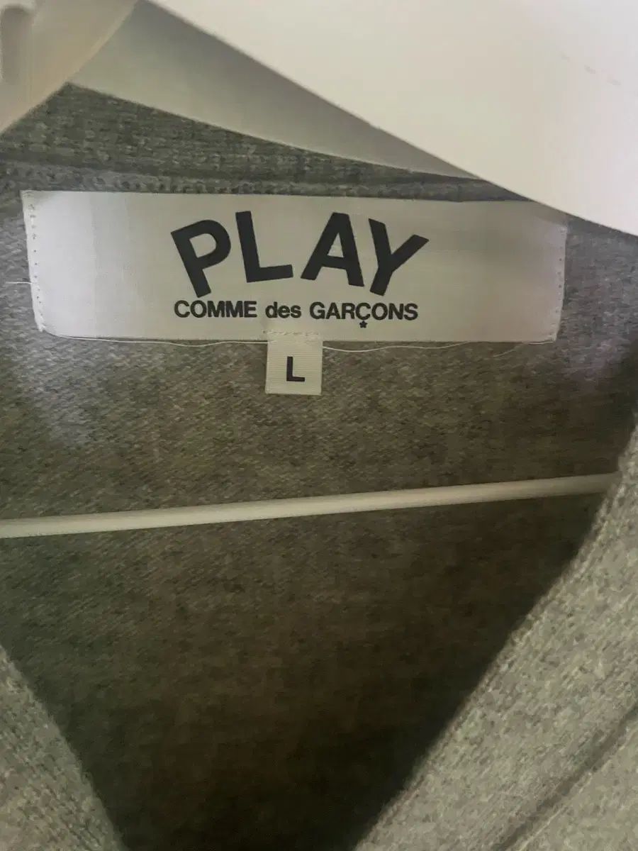 COMME