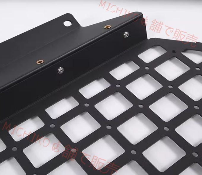 アルミニウム リアトランク