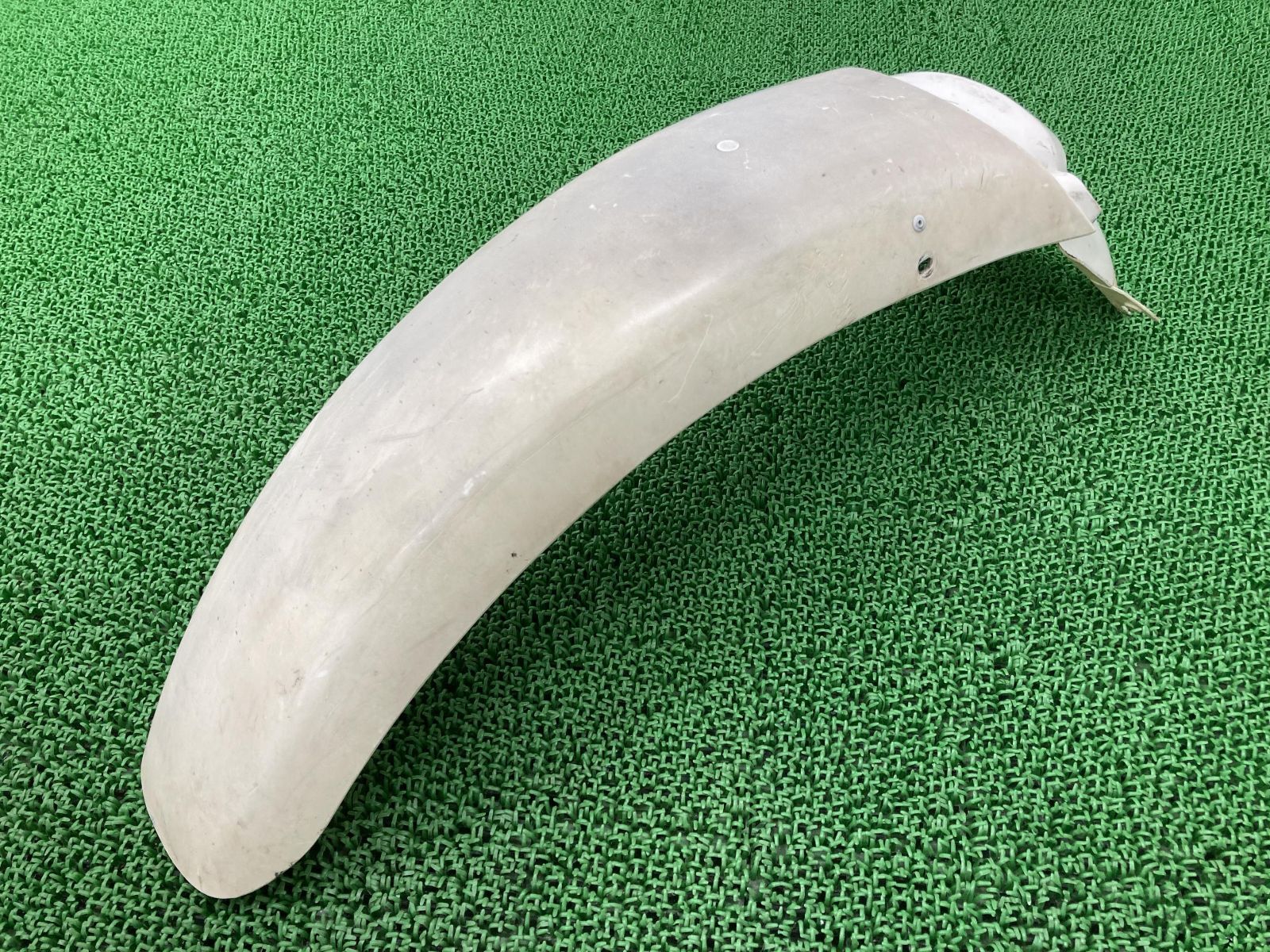 TY250R リアフェンダー 白 ヤマハ 純正  バイク 部品 38V トライアル 修復素材に コケキズ無し 品薄 希少品 車検 Genuine