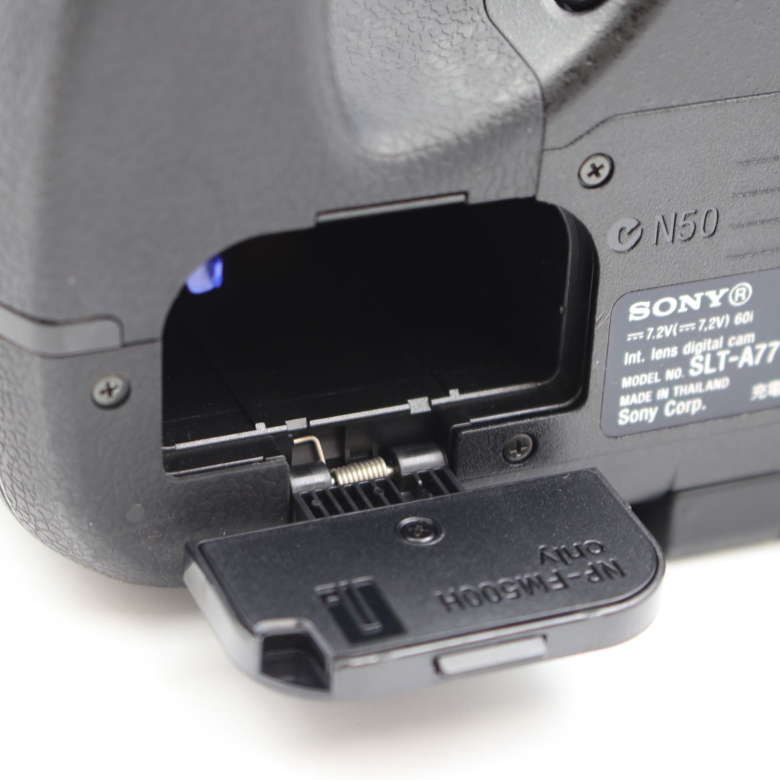 □シャッター数530枚!極上品□ SONY α77 ボディ SLT-A77V □シャッター数530枚!極上品□ SONY α77 ボディ SLT-A77V
