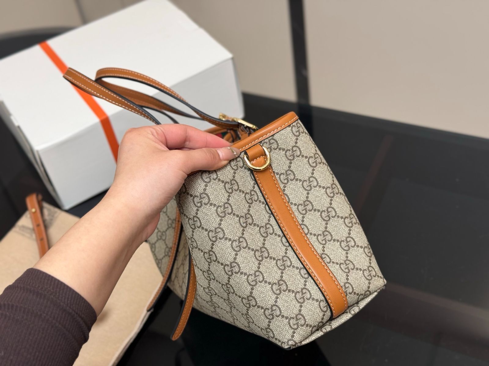 今日特価】Gucci GG Tote Bag - ジージー トートバッグ