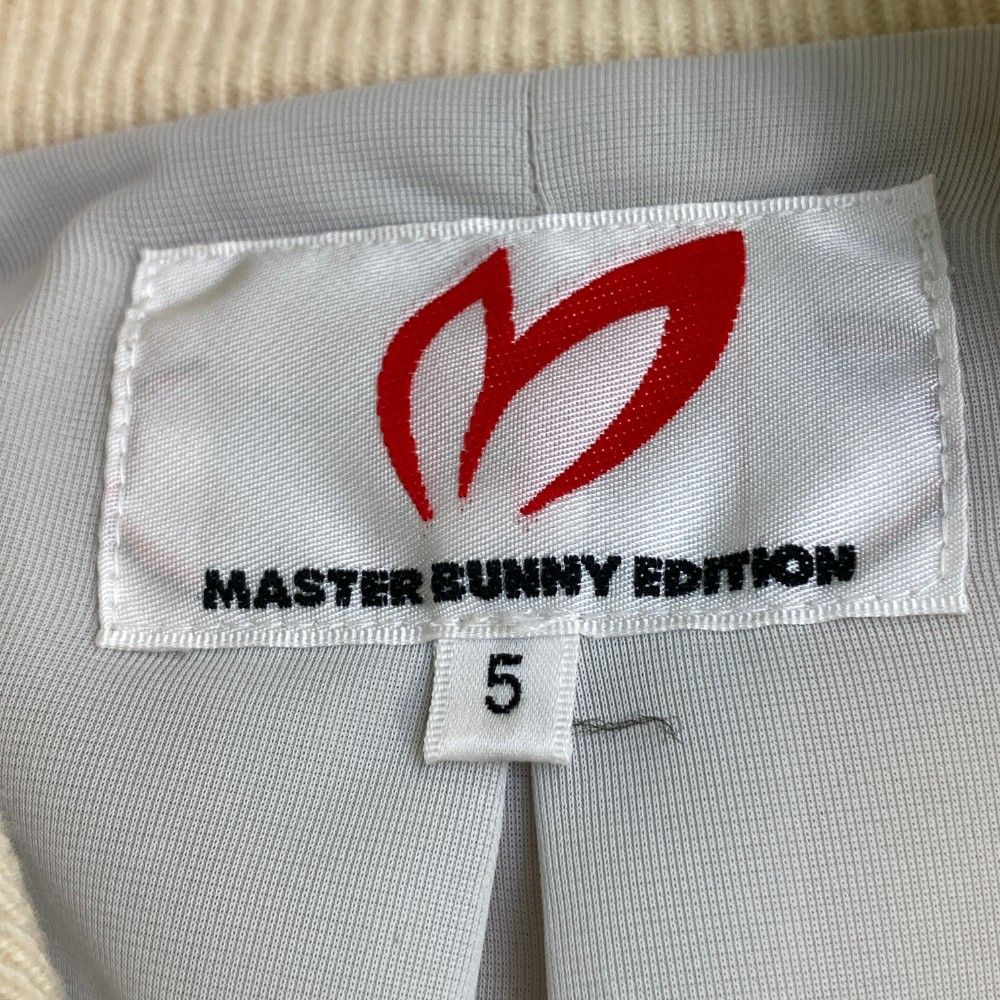 サイズ：5 MASTER BUNNY EDITION マスターバニーエディション  カシミヤ混 ニット ジップジャケット  ベージュ系 [240101440309] ゴルフウェア メンズ ストスト サイズ：5 MASTER BUNNY EDITION マスターバニーエディション