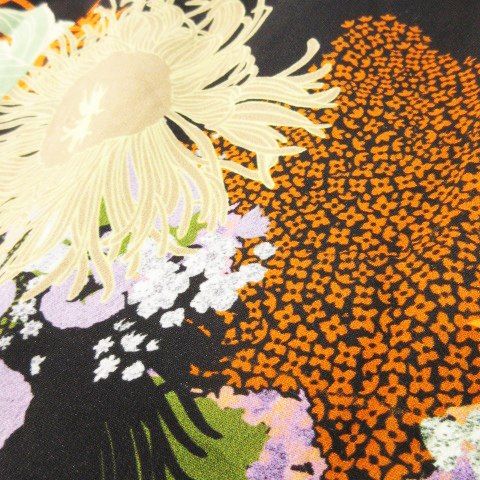 DRIES VAN NOTEN タイトミディスカート フラワーパターン DRIES VAN NOTEN タイトミディスカート フラワーパターン