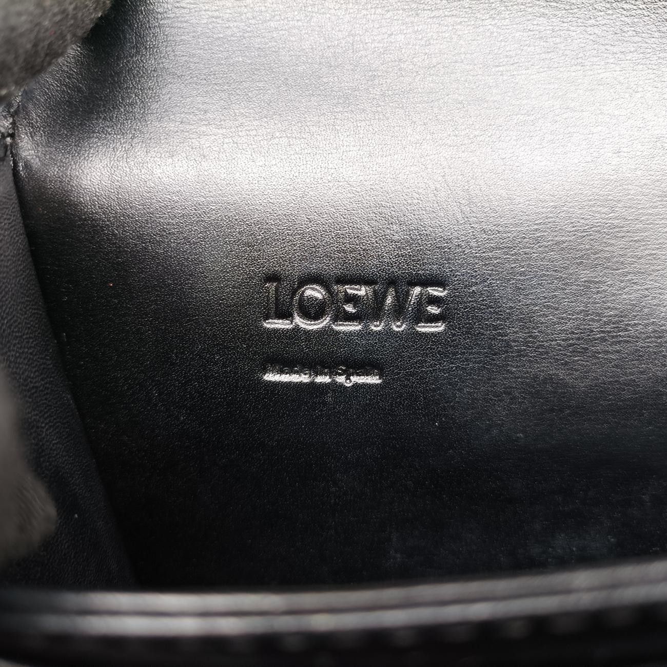 ロエベLoeweバルセロナブラックレザー061606