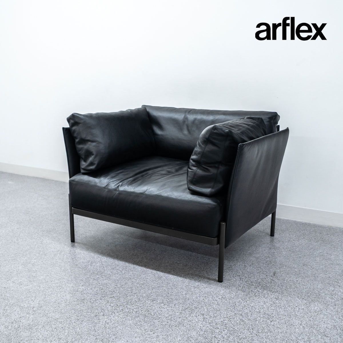 展示品 / arflex(アルフレックス) / ソファ / 3シーター / BENGODI(ベンゴディ) / Cini Boeri(チニ ボエリ) / クッション付 / 130万円 arflex アルフレックスソファ SONA 展示品 arflex アルフレックス SONA