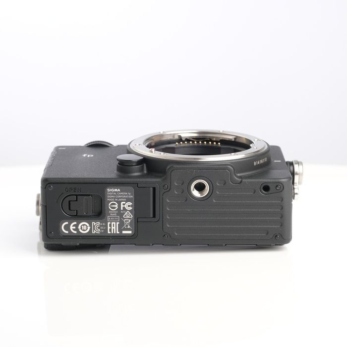 中古】(シグマ) SIGMA FP ボディ - メルカリ