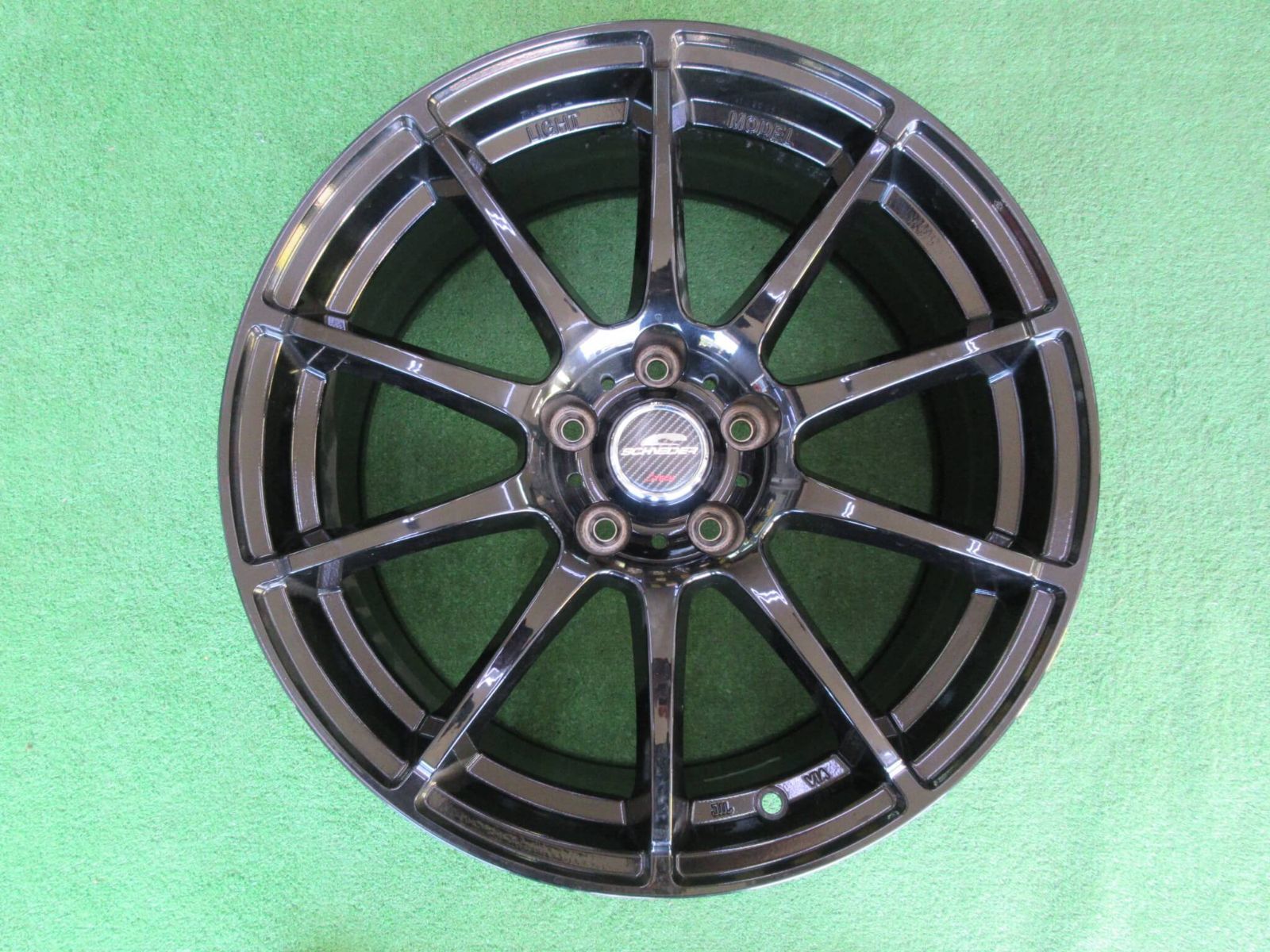 シュナイダー スタッグ