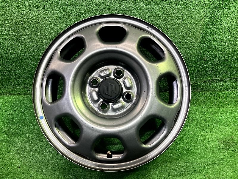 4.5J 4穴