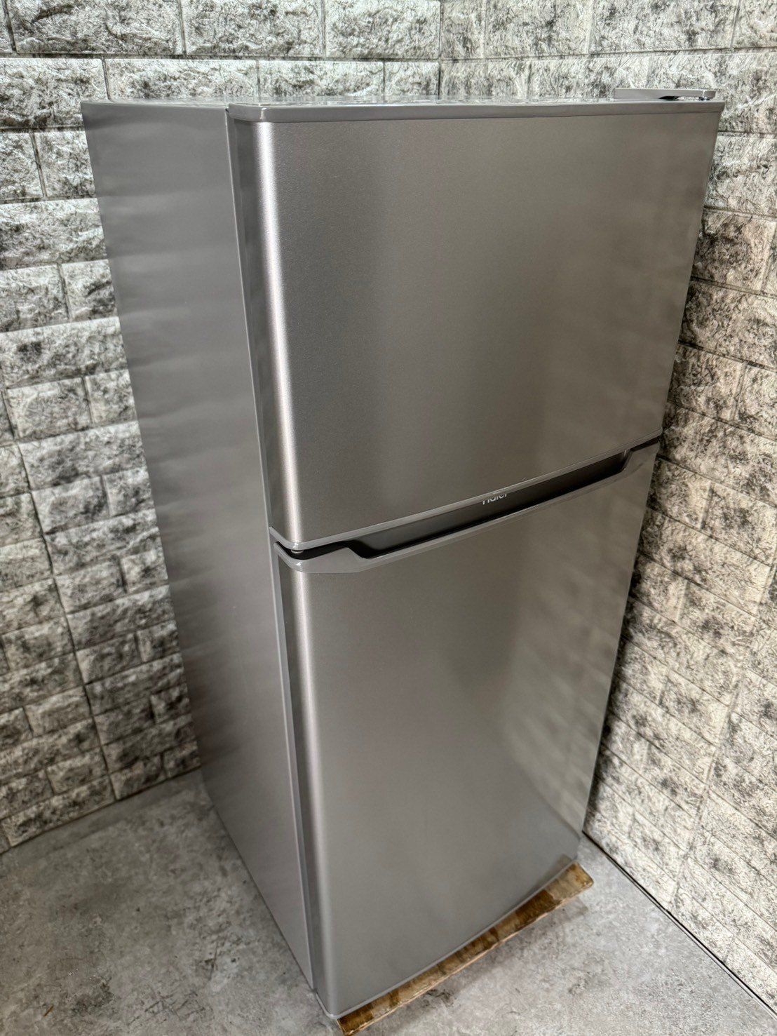 大阪限定配送☆3ヶ月保証☆冷蔵庫☆ハイアール☆2020年☆130☆JR-N130A  