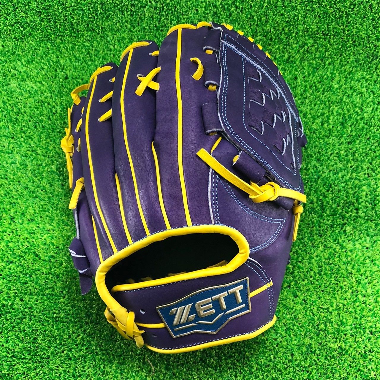 Victus 硬式グローブ 紫色 ビクタス