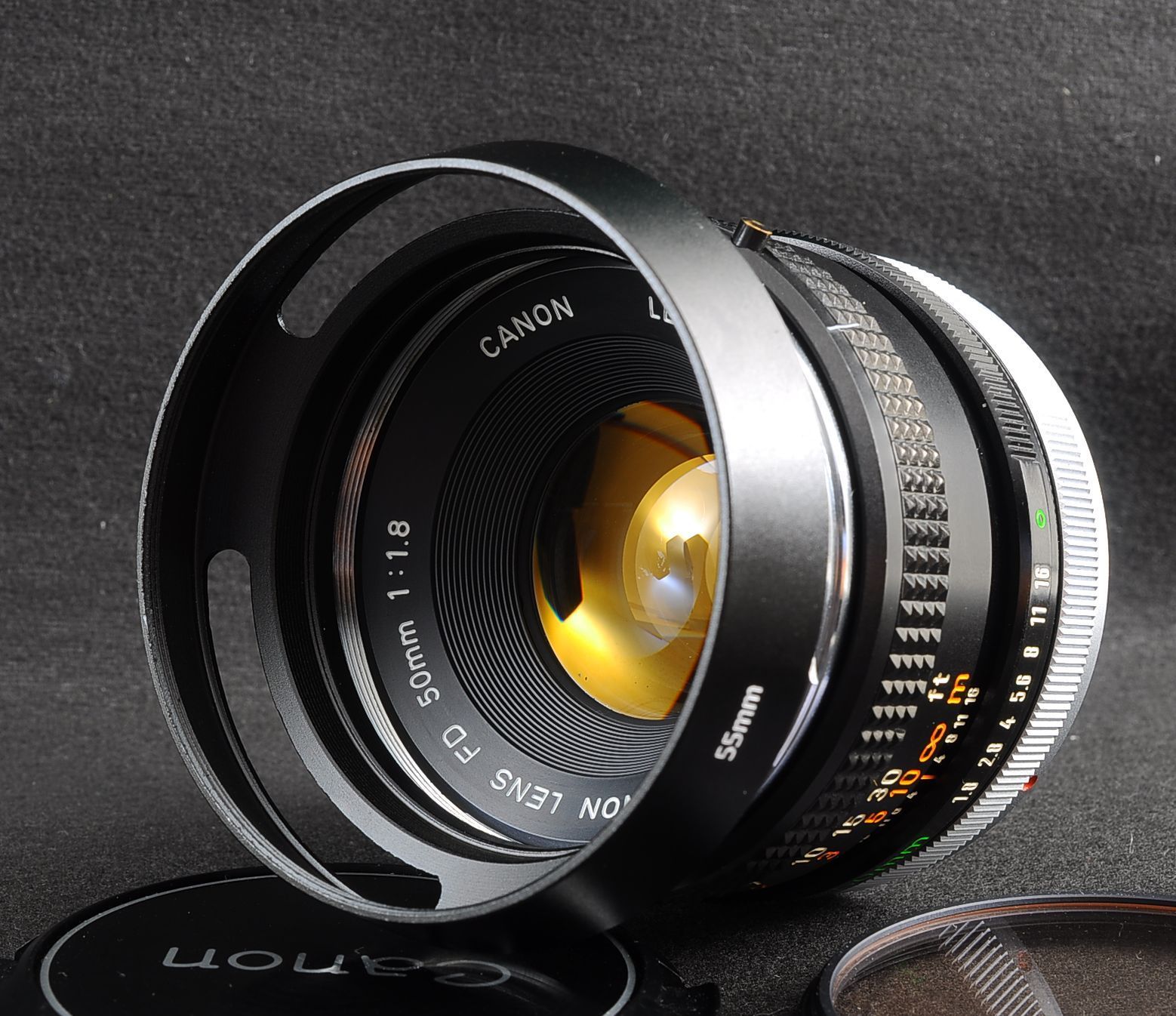 整備品 Canon AE-1 FD 50mm f1.8 オールド一眼レフ Canon AE-1 シルバー整備済 + FD50mm F1.8 整備品 Canon AE-1 FD