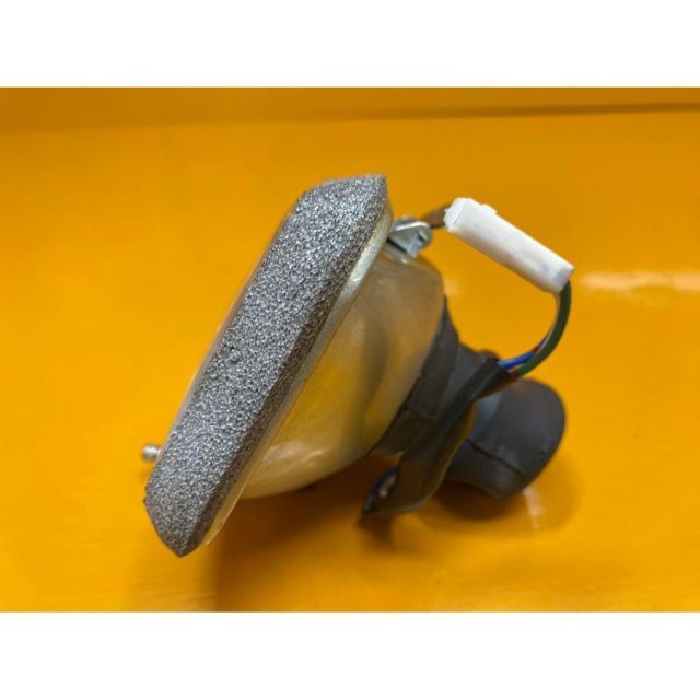 割引 中!! 70472 HONDA ホンダ XR400 ヘッドライト 001-2137 WWW_NOITHATQUANGTHANH_NET