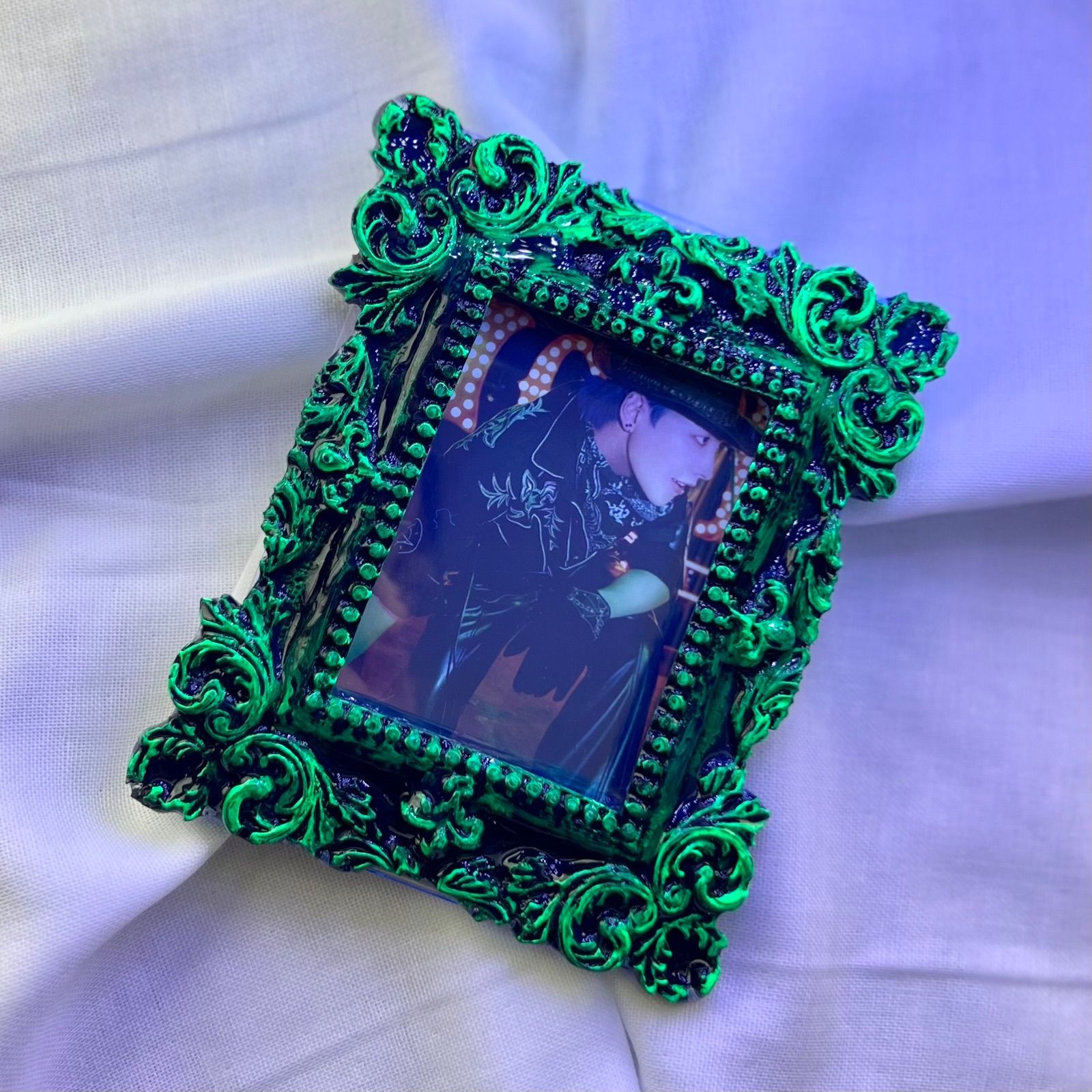 トレカ用額縁 ハンドメイド トレカデコ トレカケース 推し色 緑 - メルカリ