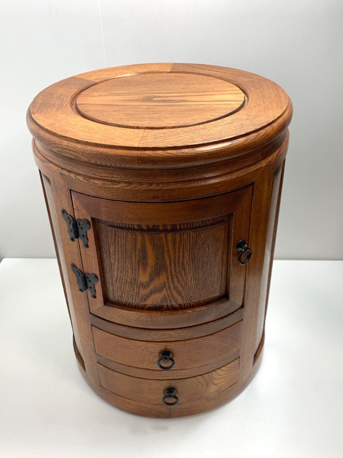 李朝、古道具、台 ◎古道具 庵々◎19世紀 木彫木造 小椅子◎李