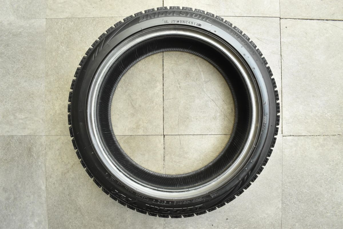 スカイライン レヴォーグ