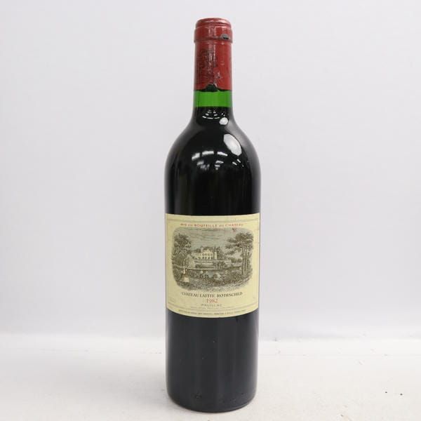 シャトーラフィットロートシルト1982 シャトー・ラフィット・ロートシルト1982年 CHATEAU LAFITE