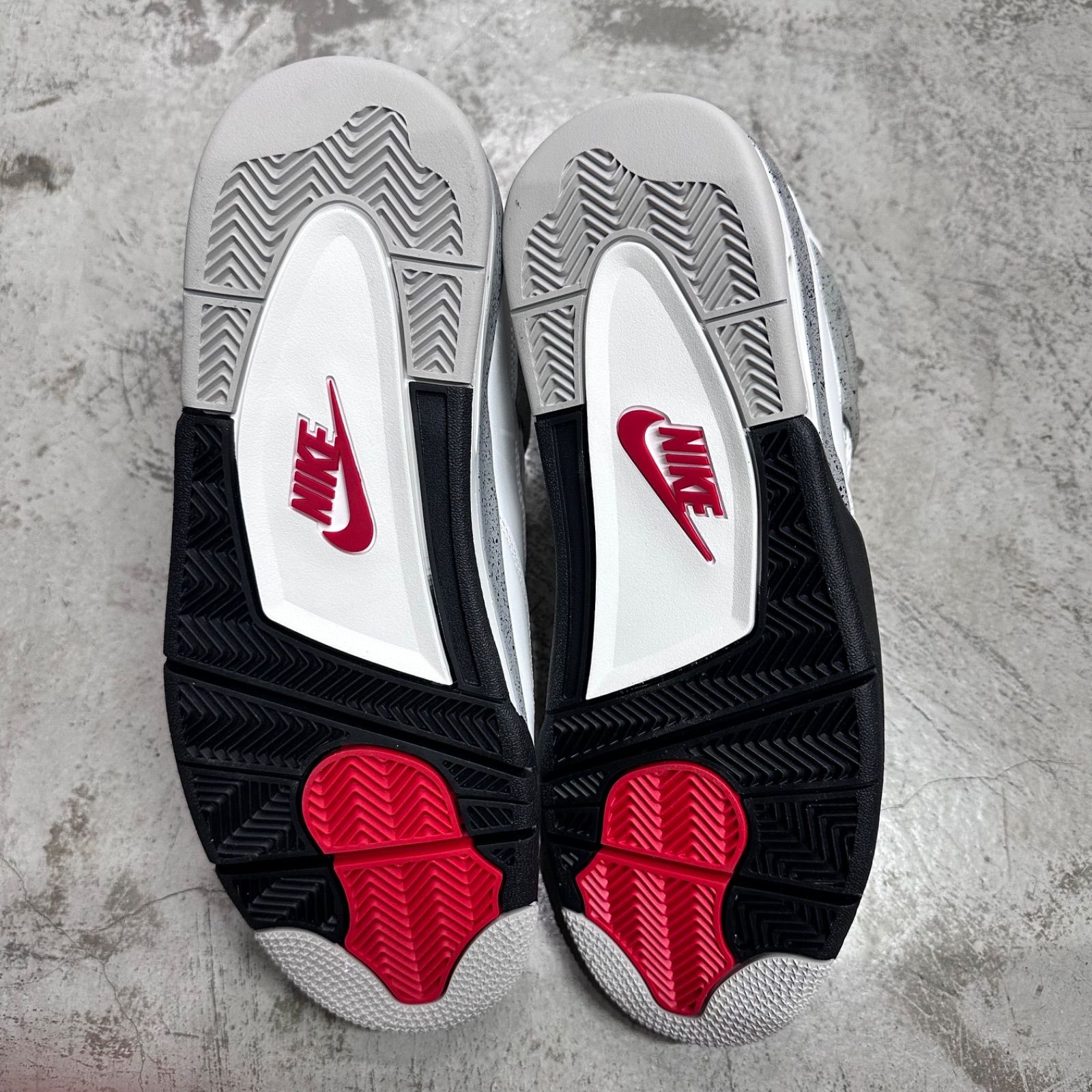 国内正規 未使用品 NIKE Air Jordan 4 Retro White/Cement ジョーダン4 