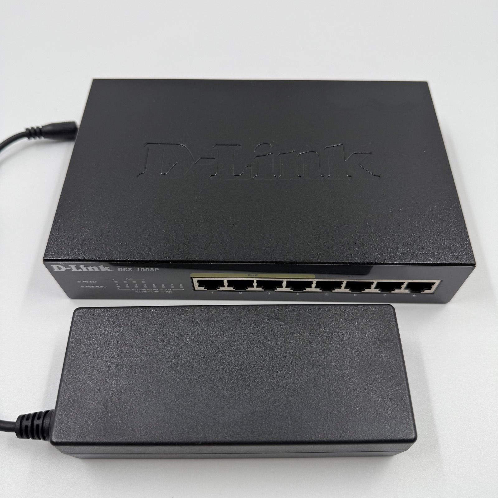 ◎お手頃価格 D-Link DDGS-1008PD1ギガビット アンマネージドスイッチ PoE対応 エンタープライズギガビット型番 DGS-1008P D1