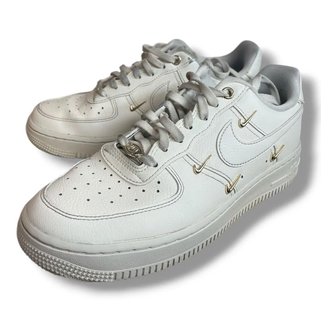 NIKE AIR FORCE 1 LOW '07 LX NIKE AIR FORCE 1 LOW '07 LX