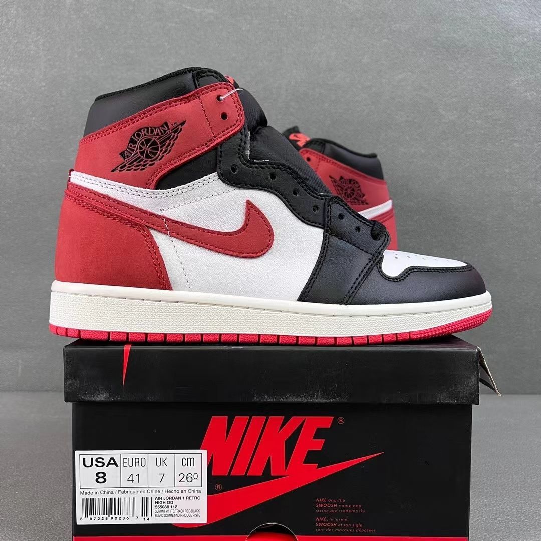 NIKE AIR JORDAN 1 RETRO HIGH OG TrackRed - メルカリ