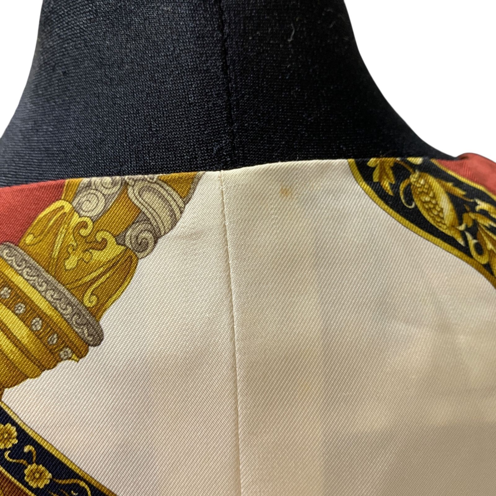 ETRO シルクと毛の長袖 サイズ44 ◇中古品◇ イタリア製 エトロ ETRO 総シルク SILK 絹 ベスト
