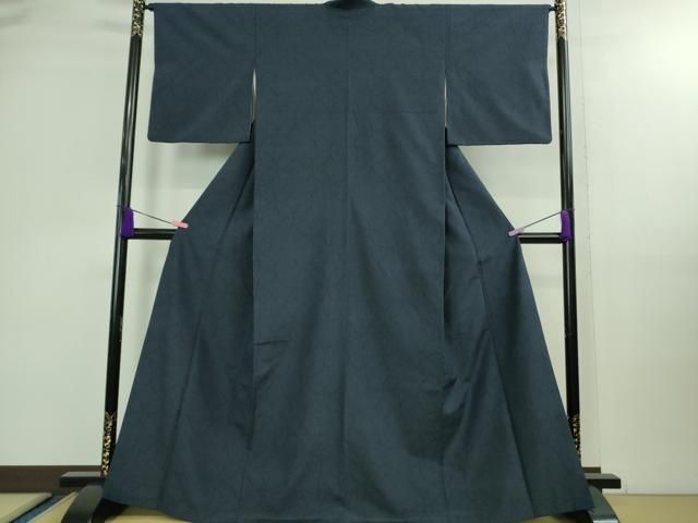 平和屋着物 上 塩沢絣 本場越後小絣 110亀甲 七宝文 濃藍色地 証紙付き DZAB0113kh5