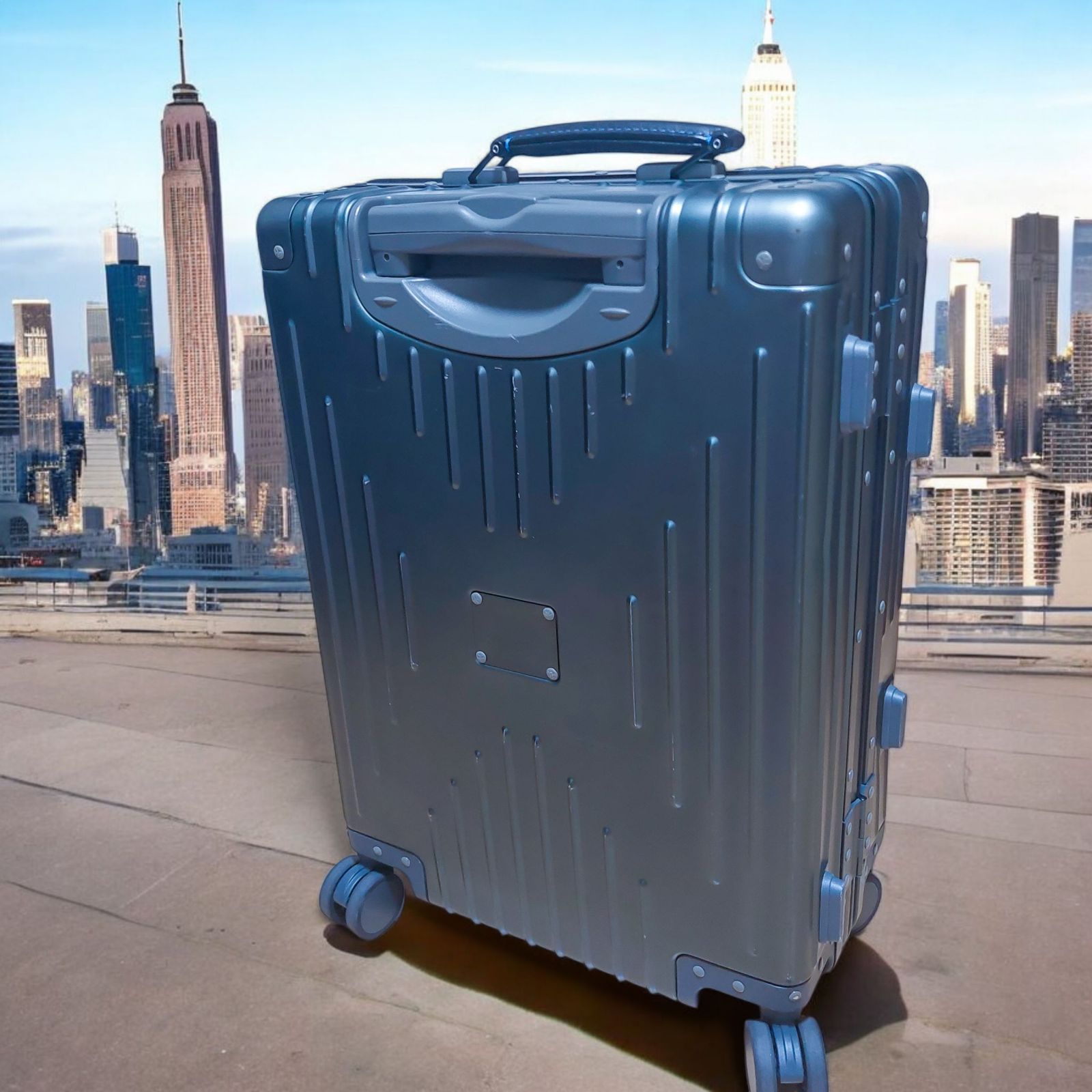 即発送 イノベーター アルミスーツケース36L 機内持ち込みサイズ TSAロック