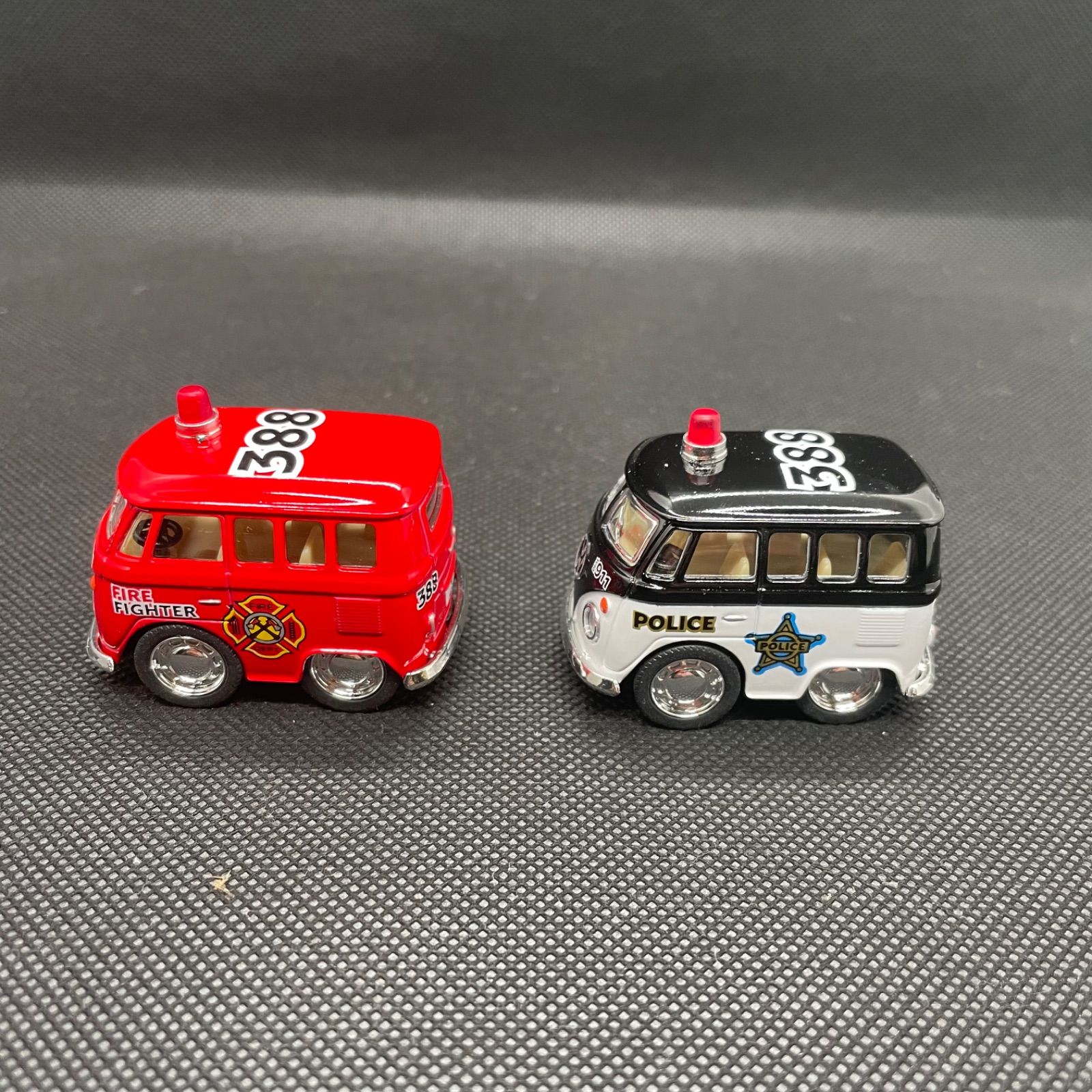 フォルクスワーゲン ファニーワーゲンバス ミニ ポリス＆消防車 ２台