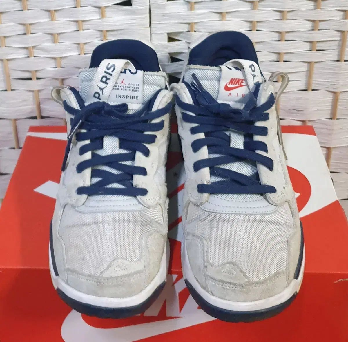 ナイキ ジョーダン x パリ サンジェルマン ma2 260mm