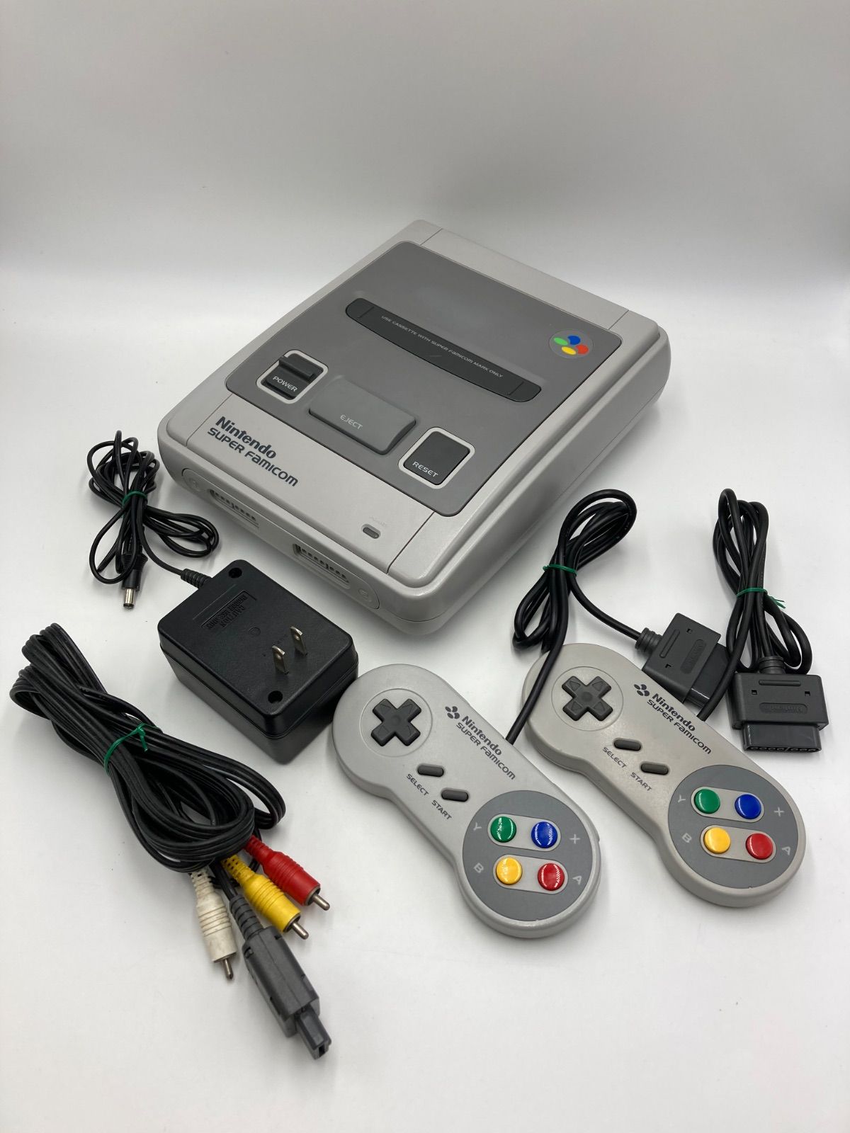 ニンテンドー スーパーファミコン 本体 後期型 1Chipモデル 動作品 0709-401
