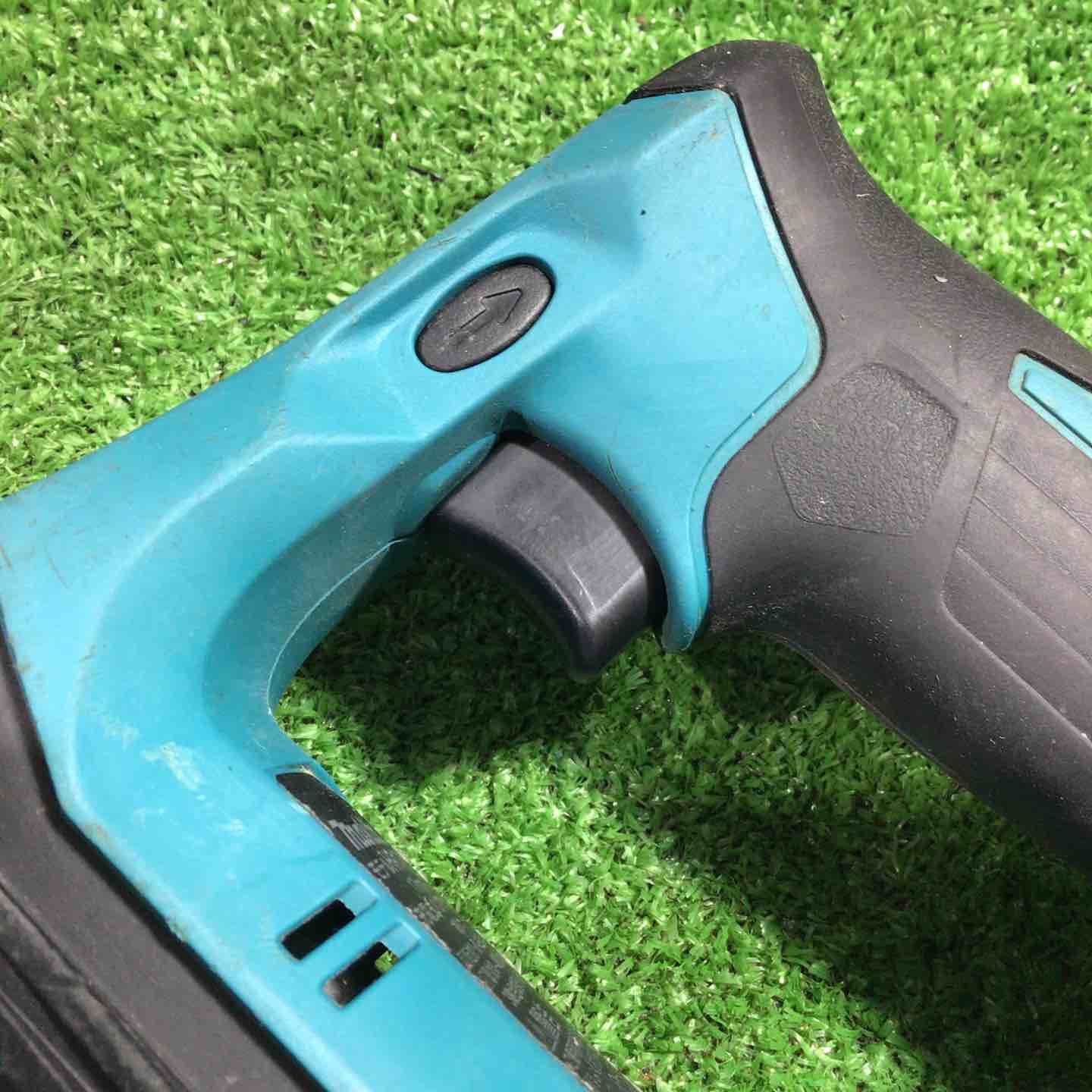 makita コードレスハンマドリル