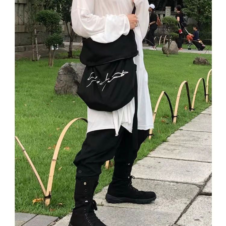 amhii7 ショルダーバッグ ブラック ノベルティ Yohji Yamamoto ノベルティ ショルダーバッグ Yohji Yamamoto AOYAMA