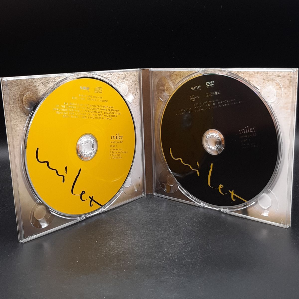 milet / inside you EP[DVD付初回生産限定盤] ※歌詞カード無し