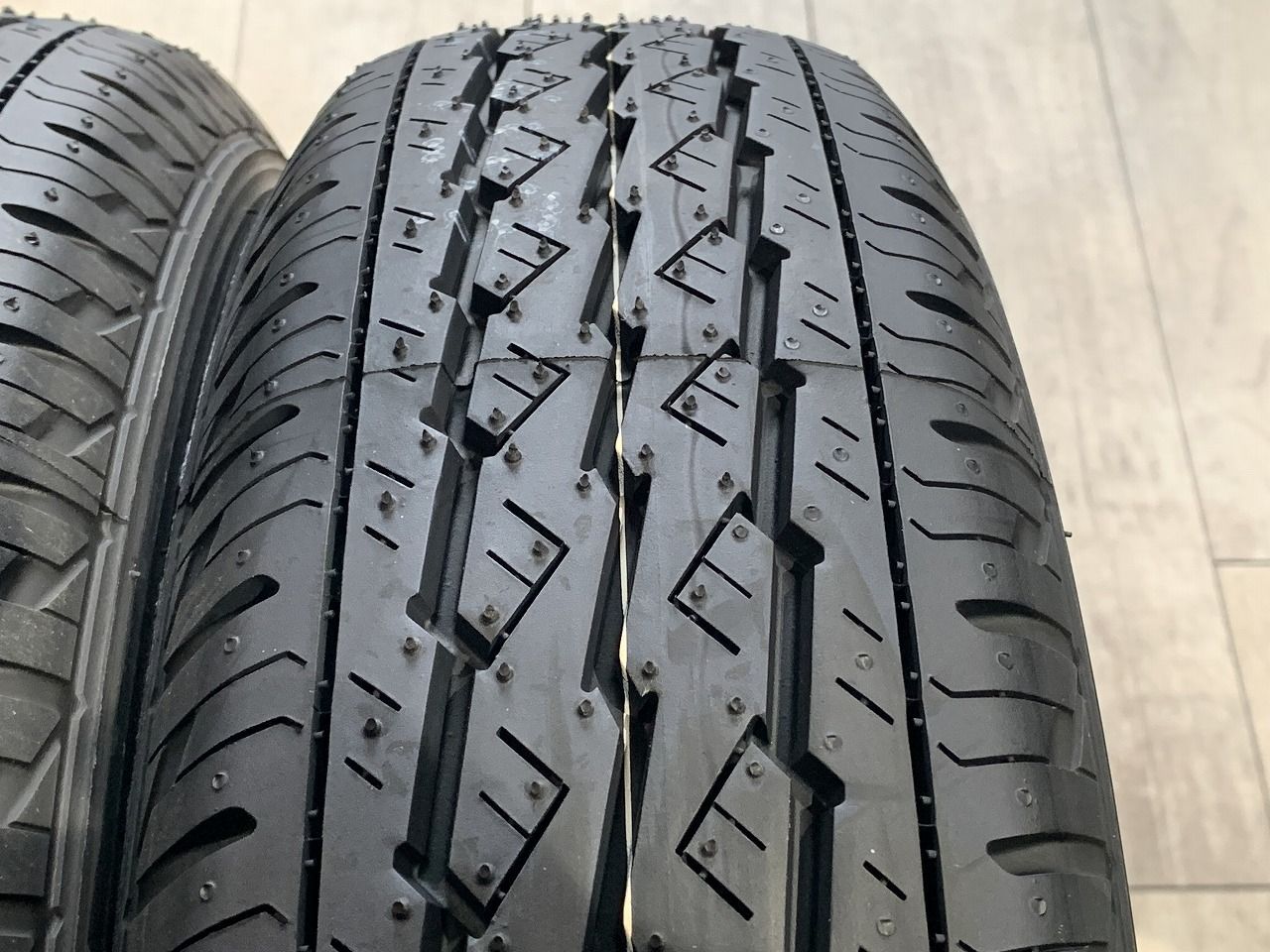 店頭販売 新品 BRIDGESTONE K370 145/80R12 2024年 4本セット エブリィ