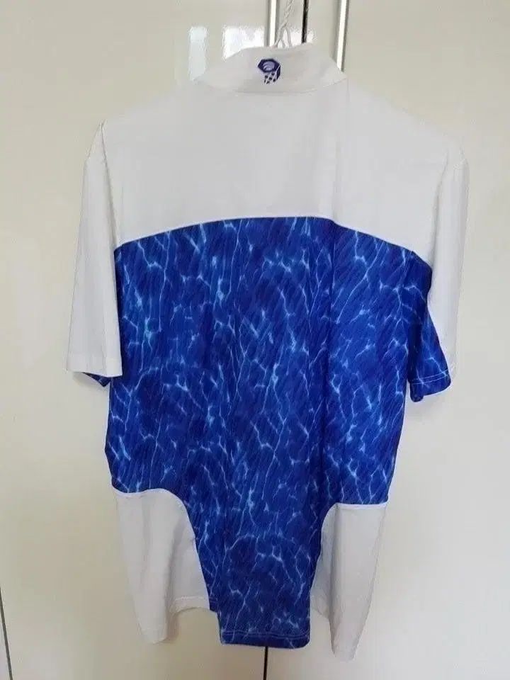 マウンテン ハードウェア 機能性 ハーフジップ 割引