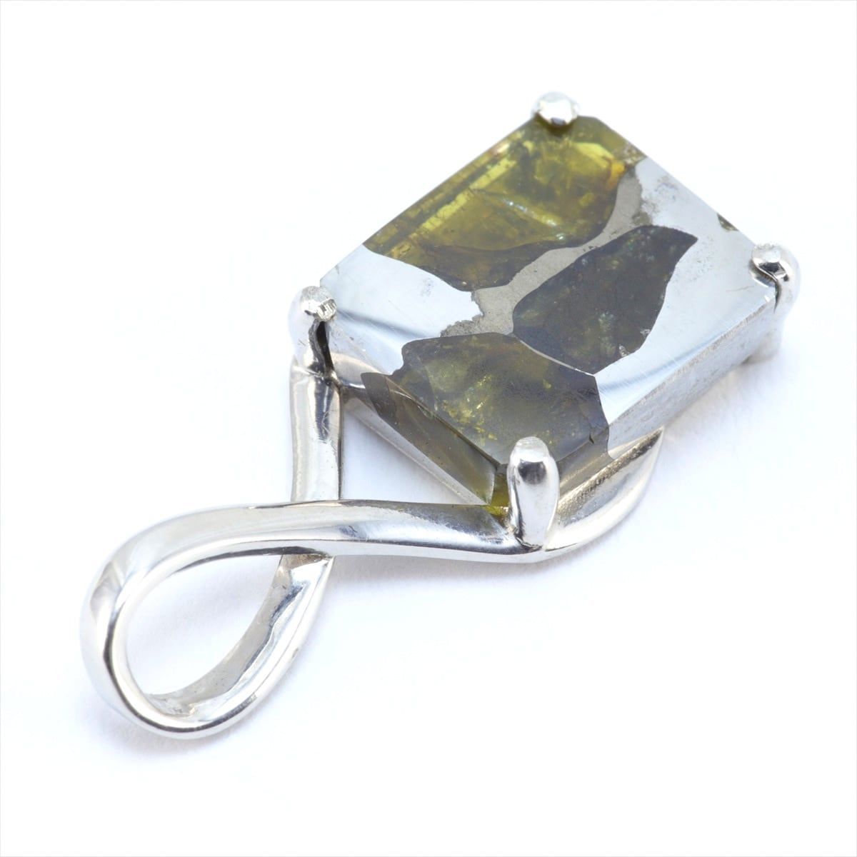 隕石　メテオライト　イミラック　ペンダントトップ付き イミラック 隕石 2.4g パラサイト ネックレス ペンダント トップ