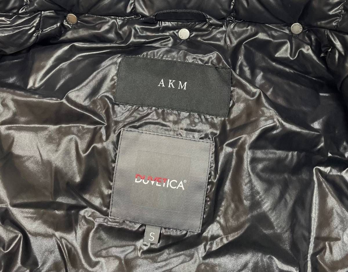 【極美品】AKM✖︎DUVETICA ダウンベスト ブラック 2way サイズL 2025年最新】Yahoo!オークション -akm duvetica ダウンベストの