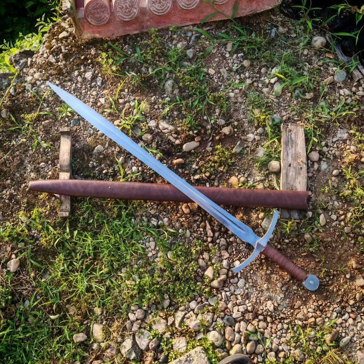 １2０ｃｍ 十字刃美術刀 模擬刀 工芸品模造刀 西洋剣 中世ヨーロッパ風 西洋剣 十字軍剣