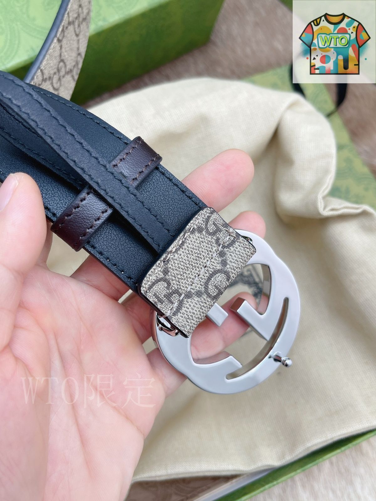 即購入値下げコメントお願いします❁ GUCCI グッチ ベルト リバーシブル レザー ベルト（インターロッキングG バックル