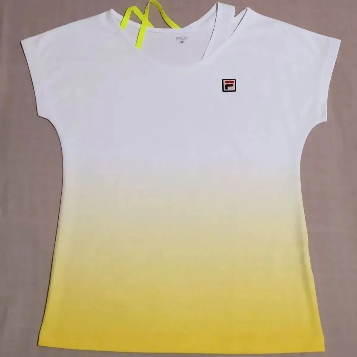 プレミアム 新品未使用 フィラ 白 ゲームシャツ シャツ テニス