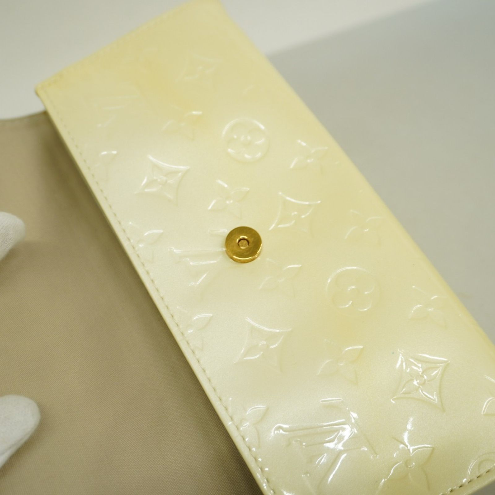 Vuitton