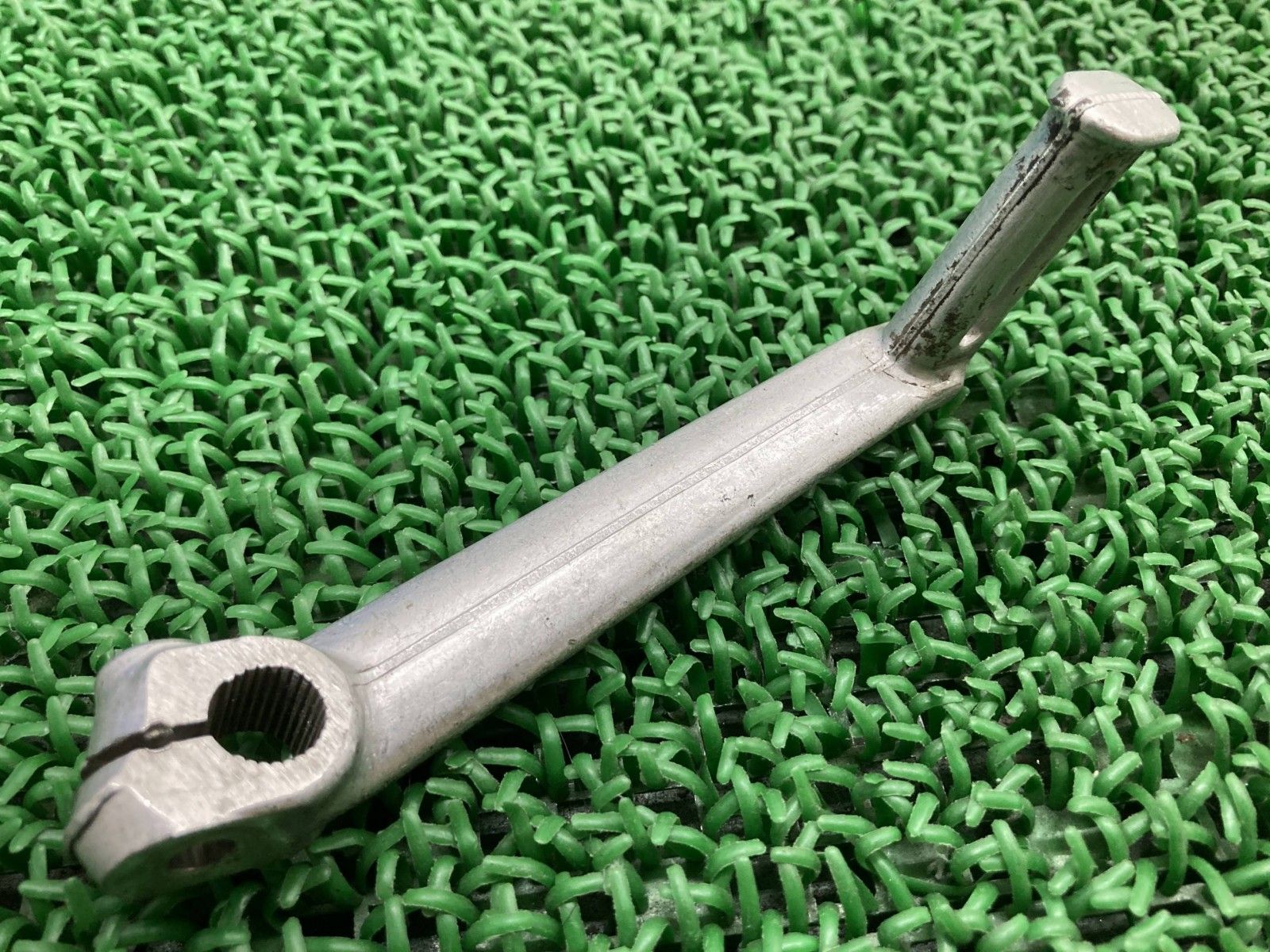 CBX400F シフトペダル ホンダ 純正 バイク 部品 NC07 CBX550F 曲がり無し 品薄 品 車検 Genuine Wg