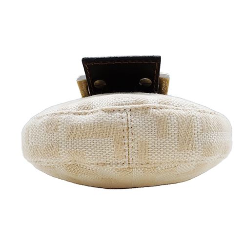 ア*キ様 Fendi ベージュキャンバス ポーチ Fendi ベージュ ポーチ キャンバス ア*キ様 Fendi ベージュキャンバス