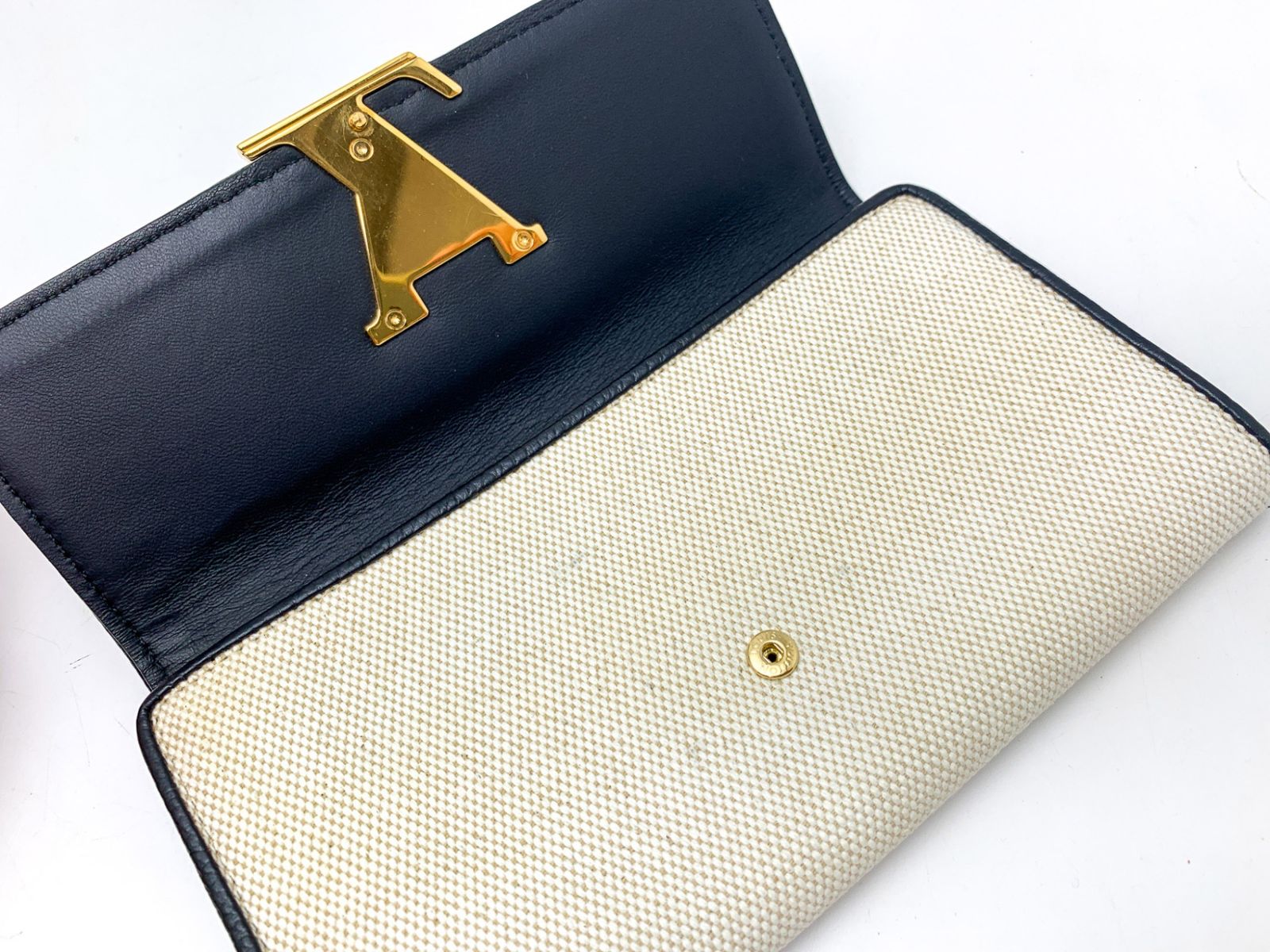 LOUIS VUITTON ルイヴィトン アイボリー ブラック 黒 LVアイコン  