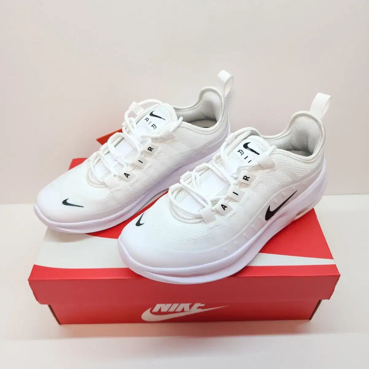 韓国 店舗 NIKE ナイキ ジュニア エアマックス 軸 スニーカー