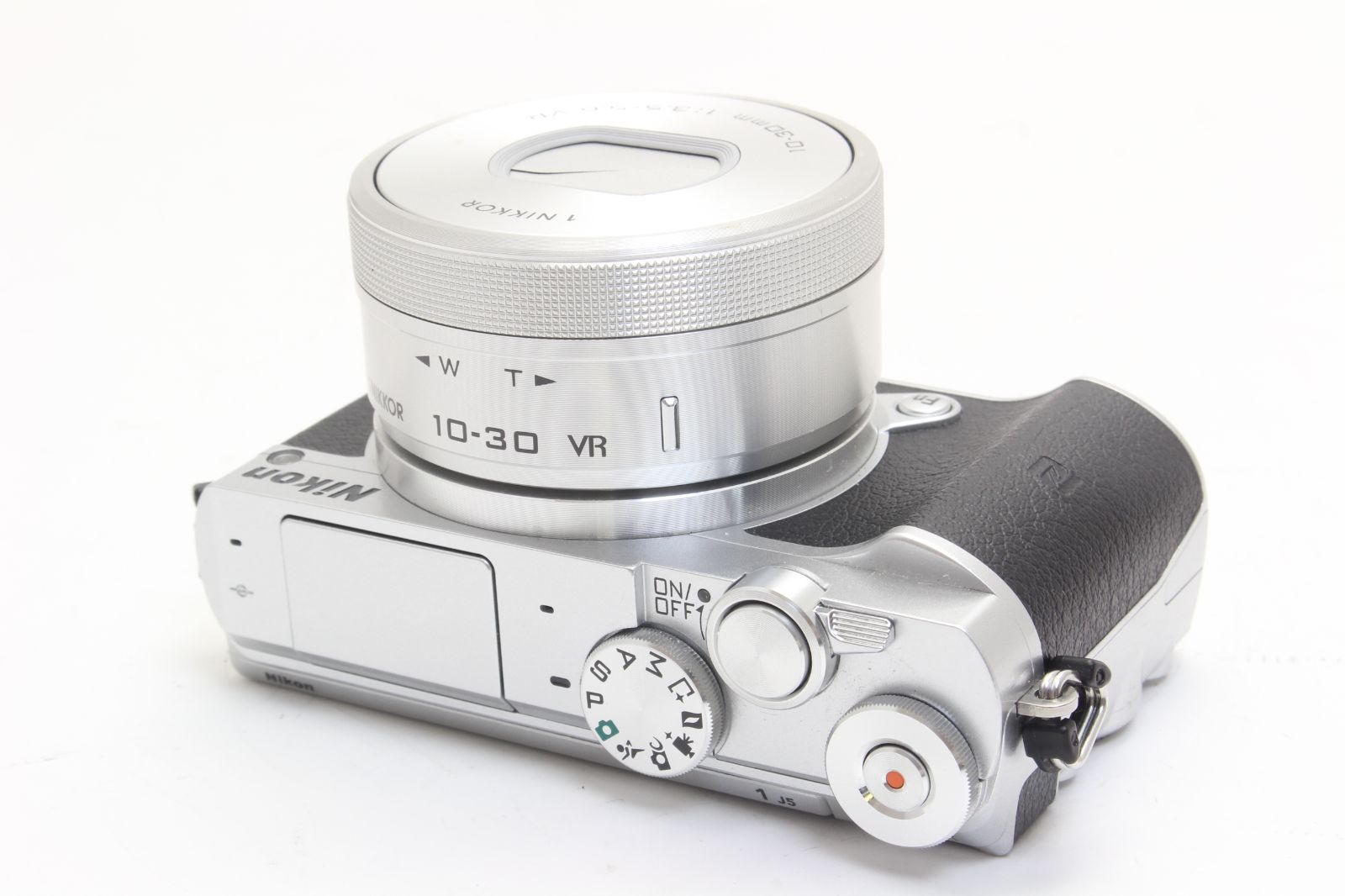 Nikon ミラーレス一眼 Nikon1 J5 標準パワーズームレンズキット Nikon ミラーレス一眼 Nikon1 J5 標準パワーズームレンズキット