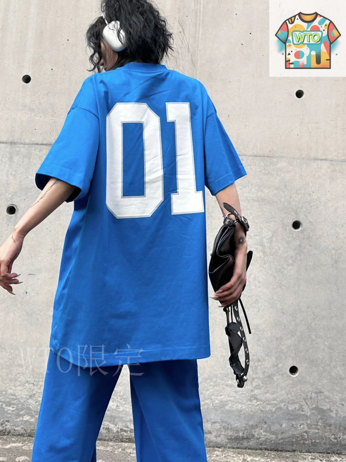 Balenciaga Paris soccar ロングスリーブ Tシャツ 今日特価】Balenciaga SS25 フロントレター刺繍 プリント クルー