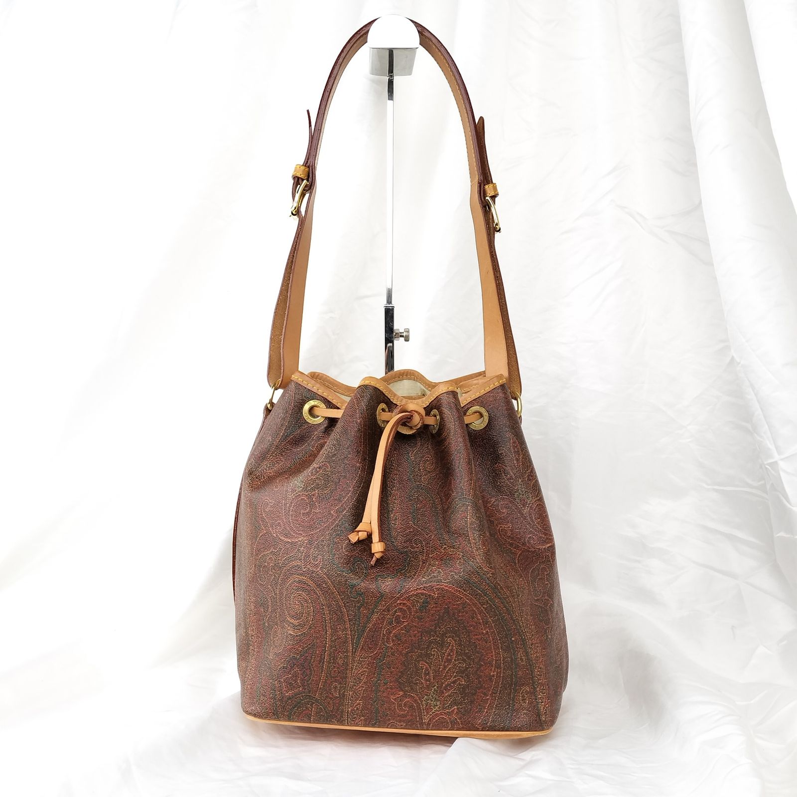 上品なペイズリー柄✨訳あり】 ETRO ショルダーバッグ 巾着デザイン 大  