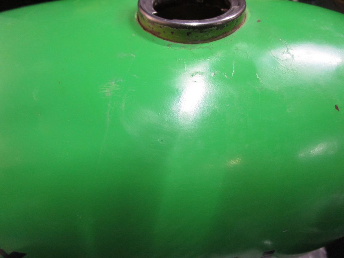 □A6109 タンクキャップ